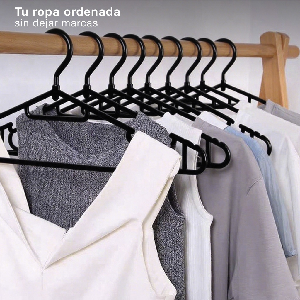 Set de 5 perchas plástico