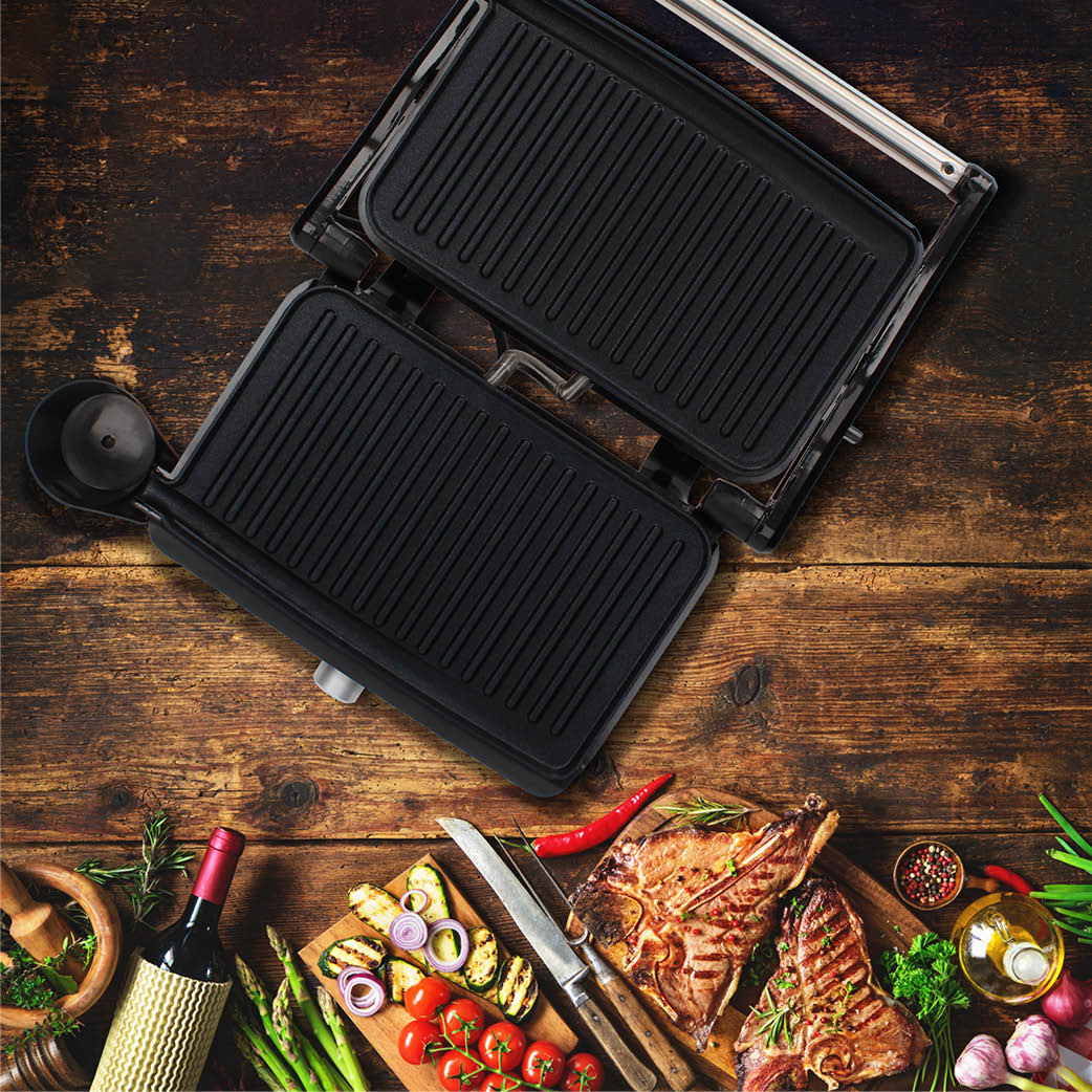 Sandwichera grill Amantta 1500W