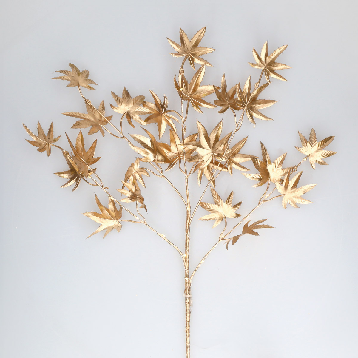 0,70M Decorative LED branch with gold maple leaf Warm White