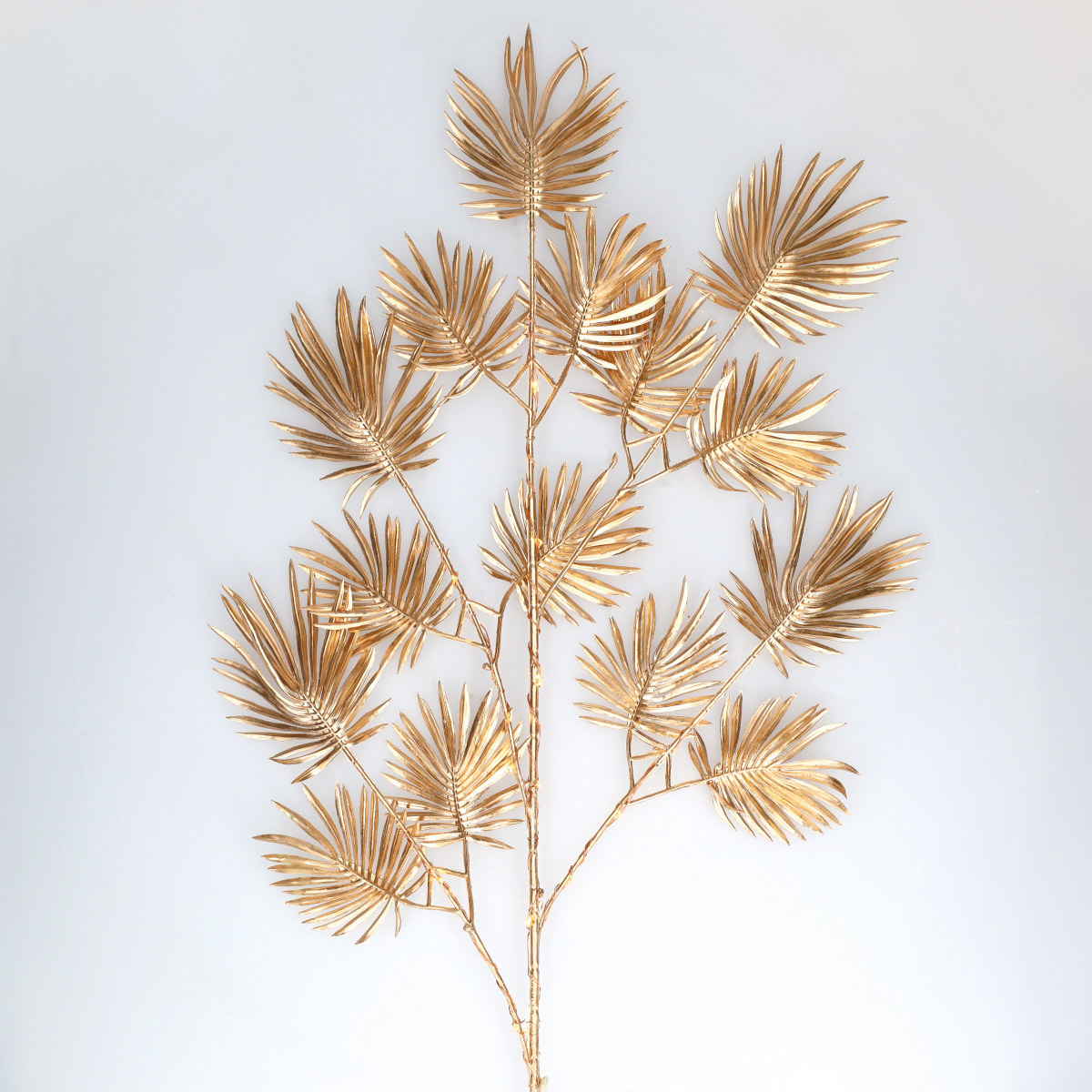 Rama decorativa LED de hojas palmito doradas 0,75M Luz cálida
